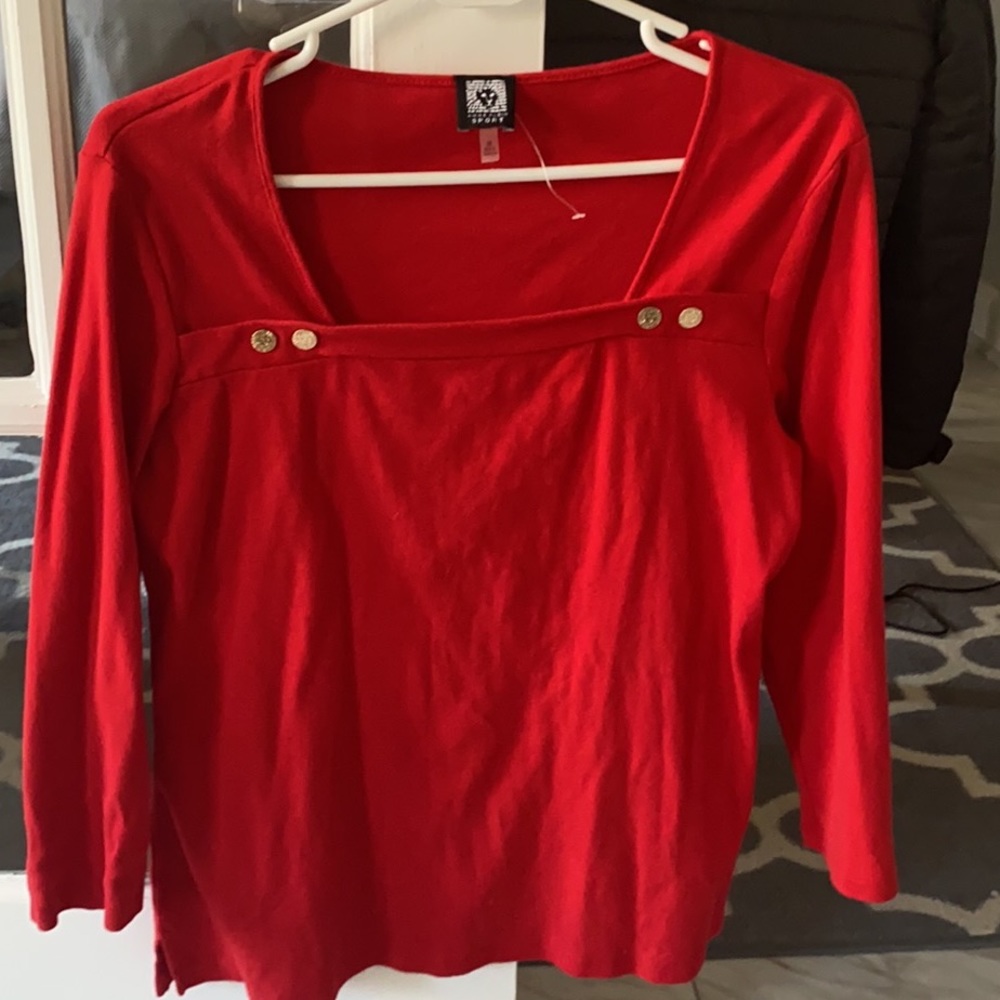 Almost new Anne Klein red square top shirt. Size M